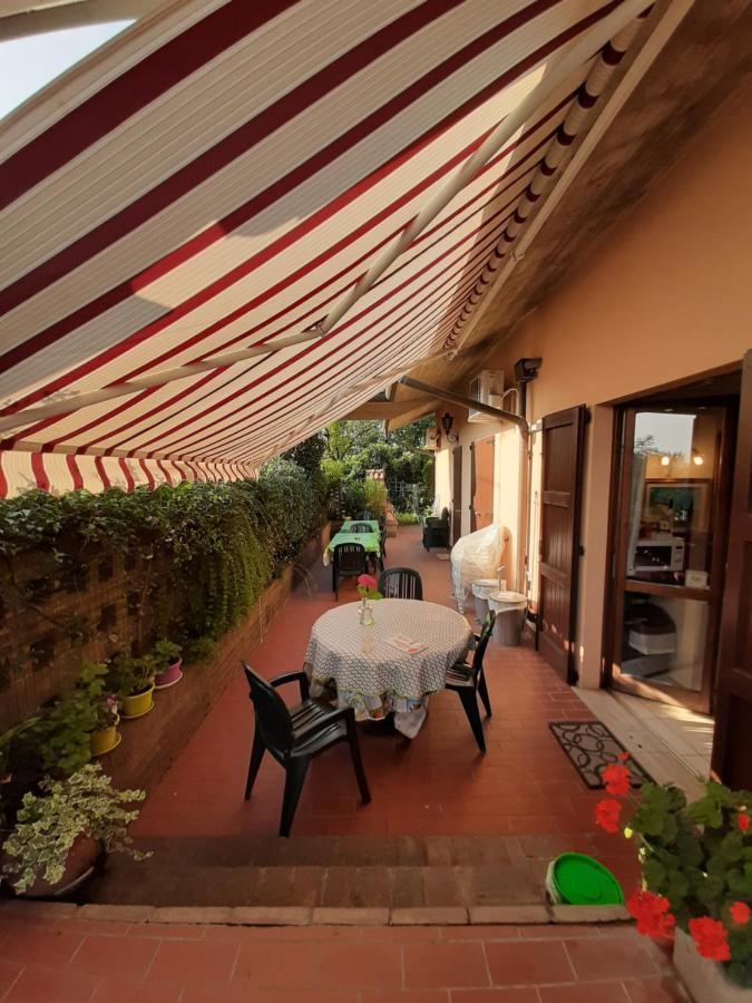 B&B L'Isola Di Casa 브렘베이트 외부 사진